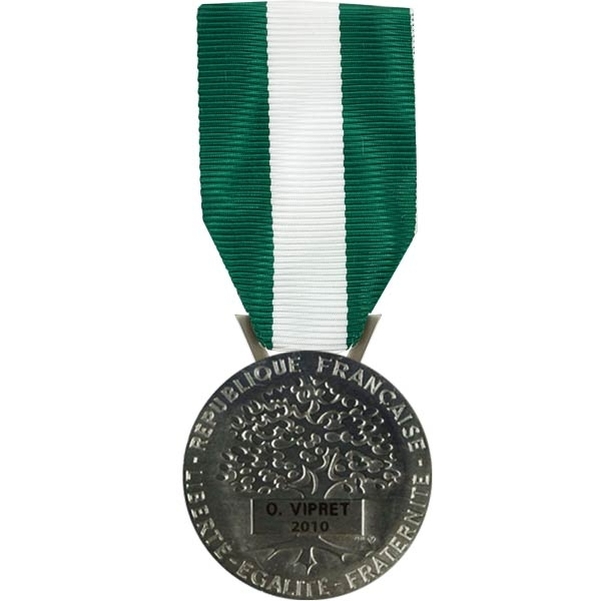 Médaille d'honneur régionale départementale et communale 20 ans en argent massif PERSONNALISÉE (secteur publique)