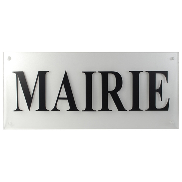 Panneau de façade en plexiglas 3D avec entretoises - 1200x300 mm