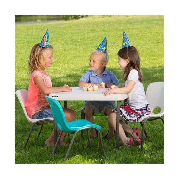 Table Lifetime Enfant - 61x61 cm - Vignette 4