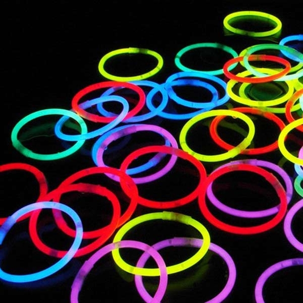 Lot assortis de 100 bracelets Fluo - Vignette 2