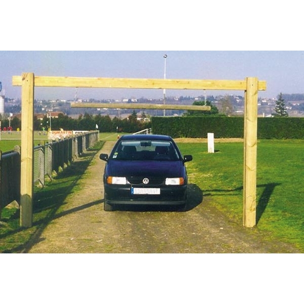 Portique de gabarit véhicule en bois