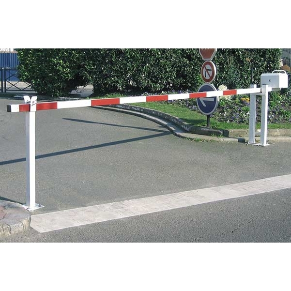 Barrière levante lisse acier 4 m
