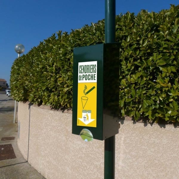 Distributeur de cendriers de poche Megoclean